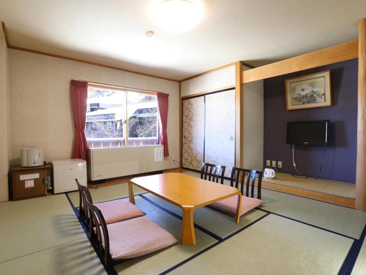 Shiga Ichii Hotel Яманути Экстерьер фото